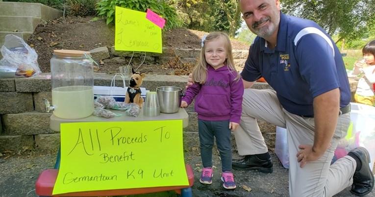 Ima samo tri godine, a policiji je donirala novac za nabavu psa